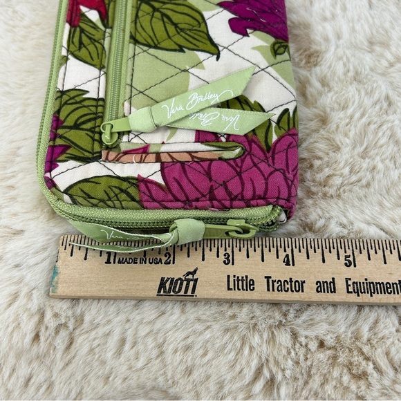Vera Bradley Floral and Patterned Wallet Bundle - Picture 7 of 11
